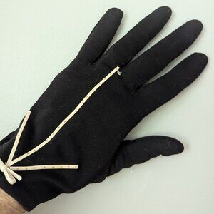 Vintage black day gloves with bow detail